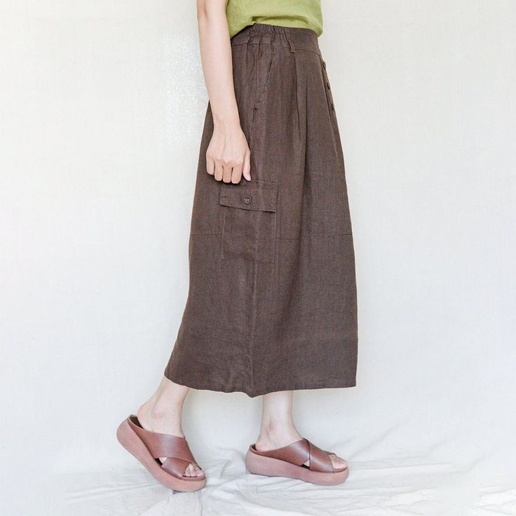 ❤ Custom Midi Length Linen Skirts, Elastic Waist Casual Skirt, Long Skirt, Handmade Linen Skirts, Oversized Skirts,Linen Maxi Skirt, Bud Skirt ❤ Material: 100% Linen ❤ Size : One Size: Length :82 cm(32") Waist: 68-90 cm(26.7"-35.5") Hip:108 cm(42.5") ❤ For Custom Size, i need some measurements as following: Waist? Hips? Height? Weight: ? More design: https://www.etsy.com/shop/ohyeahrock?ref=seller-platform-mcnav Dear Customers Welcome to ohyeahrock,we are a entrepreneurial team for making fashio Casual Tiered Workwear Skirt, Casual Tiered Skirt For Workwear, Flowy Summer Cargo Skirt With Pockets, Relaxed Fit Midi Skirt With Pockets, Summer Midi Skirt With Pockets, Casual Tiered Skirt With Pockets, Casual Long Cargo Skirt For Summer, Solid Color Midi Skirt With Pockets, High Waist Brown Skirt For Summer