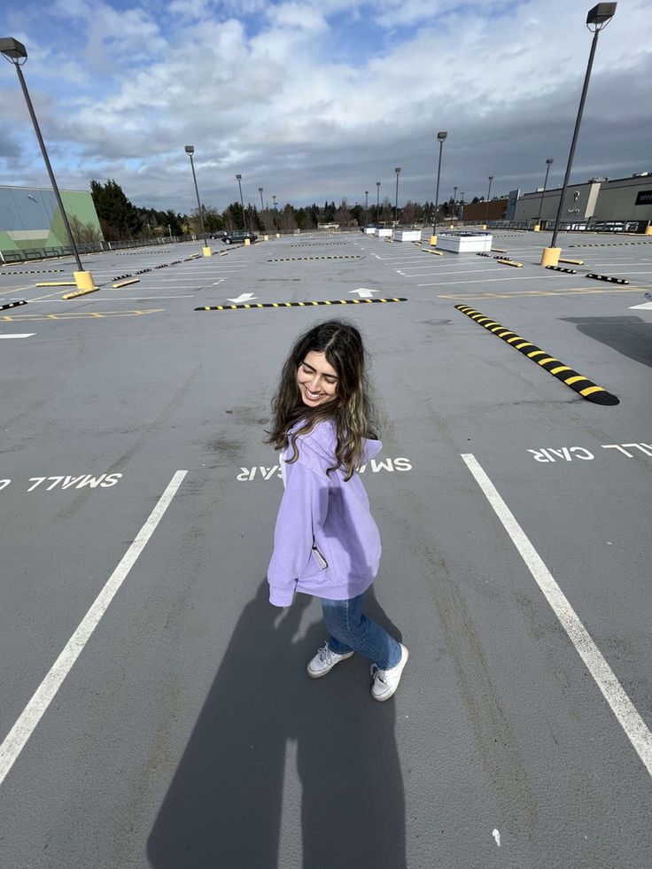 parking lot photo, parking lot photoshoot, purple hoodie, purple zip up, boyfriend hoodie outfit, aritzia boyfriend hoodie, tna hoodie Light Purple Zip Up Hoodie Outfit, Purple Zip Up Hoodie Outfit, Boyfriend Hoodie Outfit, Purple Hoodie Outfit, Aritzia Boyfriend Hoodie, Dark Purple Hoodie, Parking Lot Photoshoot, Zip Up Hoodie Outfit, Tna Hoodie