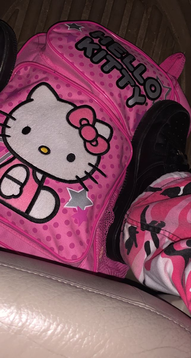 Sanrio Bookbag, Hello Kitty School Bag, Hello Kitty School Supplies, Hello Kitty School, Hello Kitty Backpack, Pretty School Supplies, Kitty Backpack, Kitty Accessories, Future Room