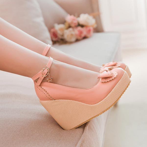 tacones para niña con plataforma - Buscar con Google Cute Wedge Heels, Quinceanera Shoes Heels & Wedges, Feminine Wedge Heel Spring Heels, Casual Pink Wedge Heels, Cottagecore Shoes Heels & Wedges, Prom Shoes High Heels, Pink Kawaii Closed Toe Heels, Hak Tinggi, High Heels Boots