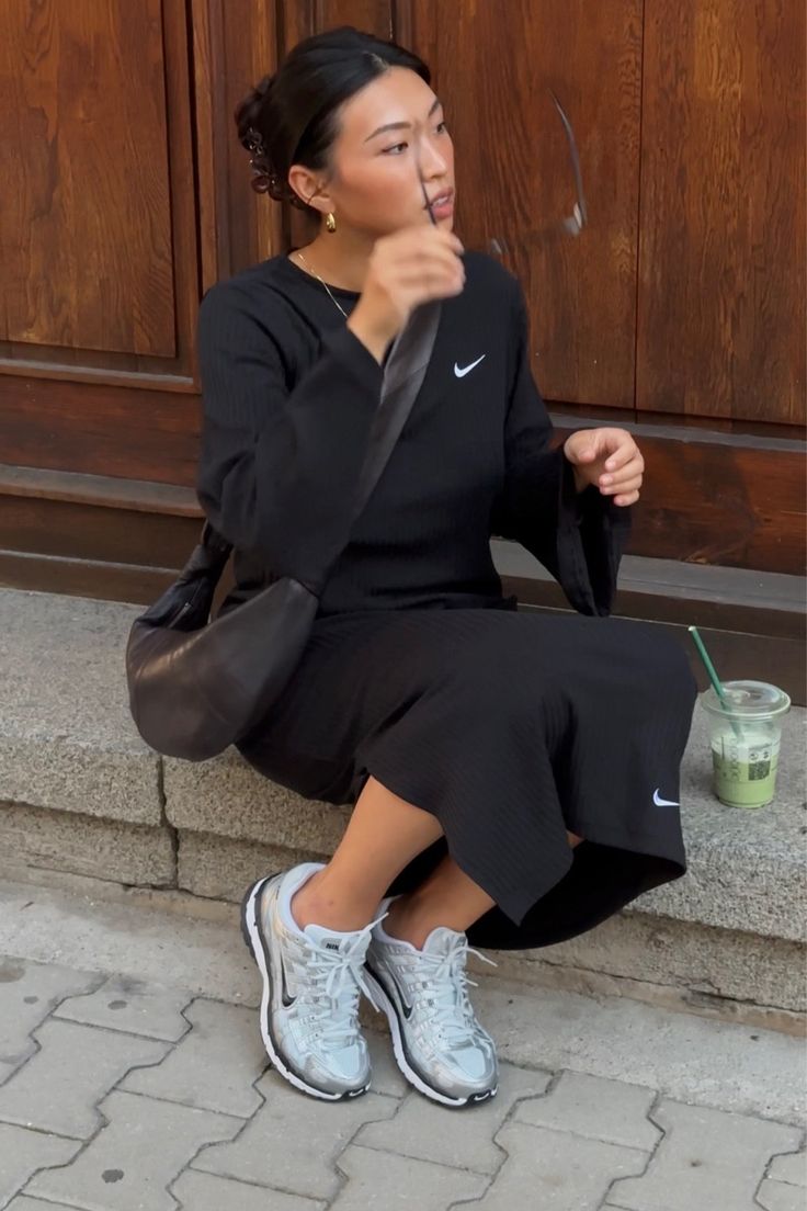 How To Style Nike Vomero, Nike Dbreak Women Outfit, Sneakers Nike Women's, P6000 Nike Outfit Woman, Nike Womens Outfits, Nike P 6000 Outfit Women, Nike Trainers Outfit, P 6000 Nike, Nike Dress Outfit