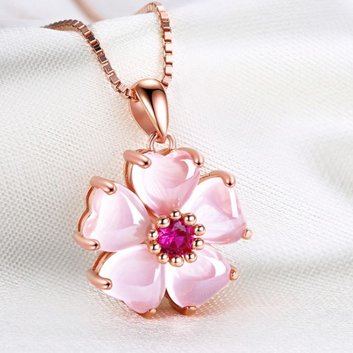 Description : Material: Rose Gold Plated Main stone: Rose Quartz  stone size : 6 * 6 mm Condition: 100% New Chain Length : about 18 Inch , 45 cm Pendant size : about  2.2 * 1.8 cm Quantity:     1 pcs Stone Color :   Rose Pink  Use Occasion: holiday, birthday, wedding, party ,family & friend gift Cherry Blossom Necklace, 귀여운 음식 그림, Cool Gifts For Women, Flower Pendant Necklace, Rose Quartz Gemstone, Fancy Jewelry, Crystal Necklace Pendant, Pink Opal, Quartz Pendant