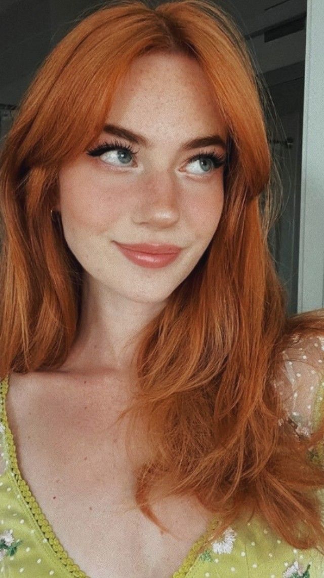 kennedy walsh
Red head Green Eyes Orange Hair, Ginger Hair With Hazel Eyes, Colors That Look Good On Redheads, Ginger Hair Fashion Outfits Style, Light Red Hair Aesthetic, Red Head Makeup Natural, Haircuts Redhead, Ginger Hair Female, Red Head Make Up