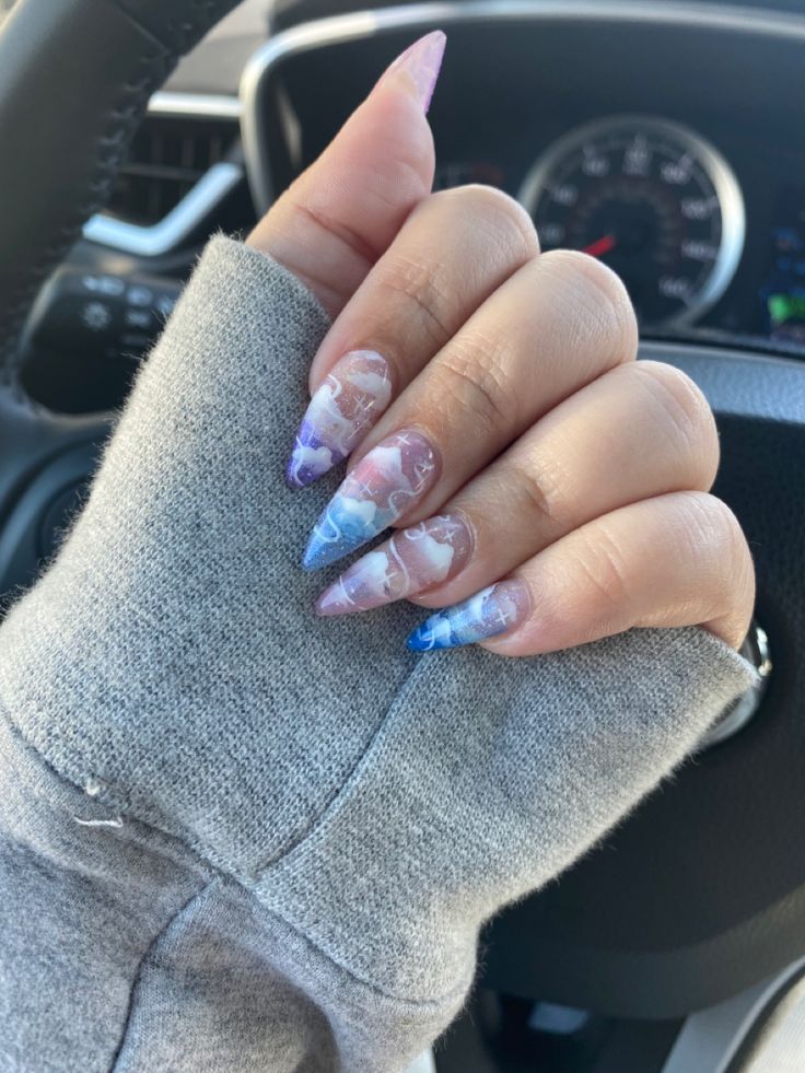 Fairy Nails Inspiration, Pastel Witch Nails, Blue Purple Nails Ideas, Sky Design Nails, Cloud French Tip Nails, Pink Witch Nails, Nails Blue And Pink Pastel, Acrylic Nails Fairy, Green Cloud Nails