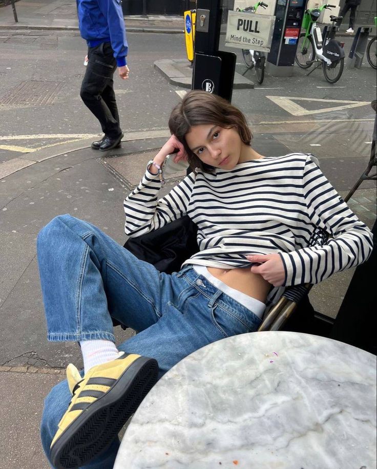 Grace Murphy, Engagement Photo Outfits Fall, Casual Stripes, Inspired Outfits, 가을 패션, Looks Style, Mode Inspiration, Fashion Killa, Striped Long Sleeve