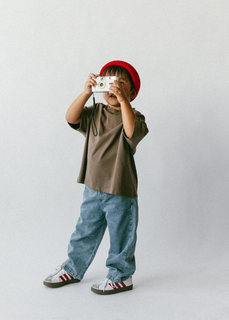 Spring Boy Outfits, Little Boy Style Outfits, Boy Kids Outfits, Boy Style Summer, Kids Style Boys, Boy Toddler Fashion, Baby Streetwear, Hipster Toddler Boy, Little Boys Outfits