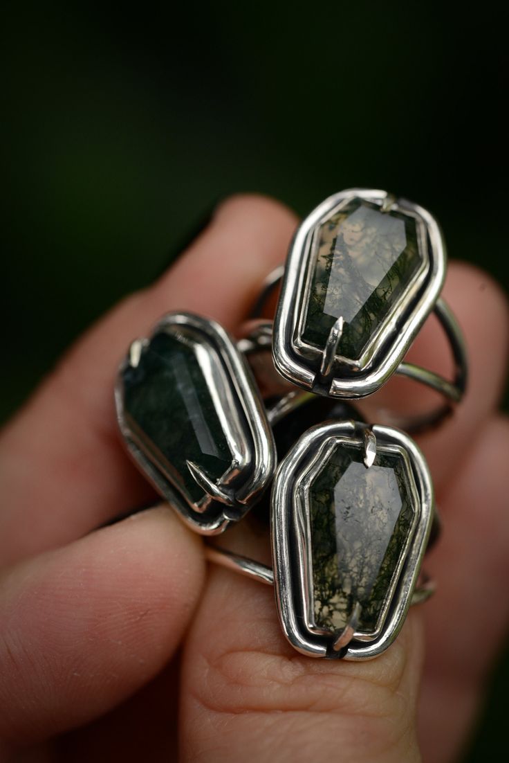 Handmade moss agate ring with coffin shape in sterling silver with solid double ring band. You can chose between different sizes! At the end I use renaissance wax on my silver piece. So the silver won't tarnish so nearly. Everything in my shop is handmade by myself in my little studio. I put a lot of time and love in my work and I love to be an artist. If you have some question please send me a message!! Handmade moss agate ring (coffin shape) with a solid double ring band. The ring was made of Textured Ring Band, Crescent Moon Necklace Silver, Silversmith Jewellery, Elven Jewelry, Big Necklace, Moss Agate Ring, Pagan Jewelry, Medieval Jewelry, Witchy Jewelry