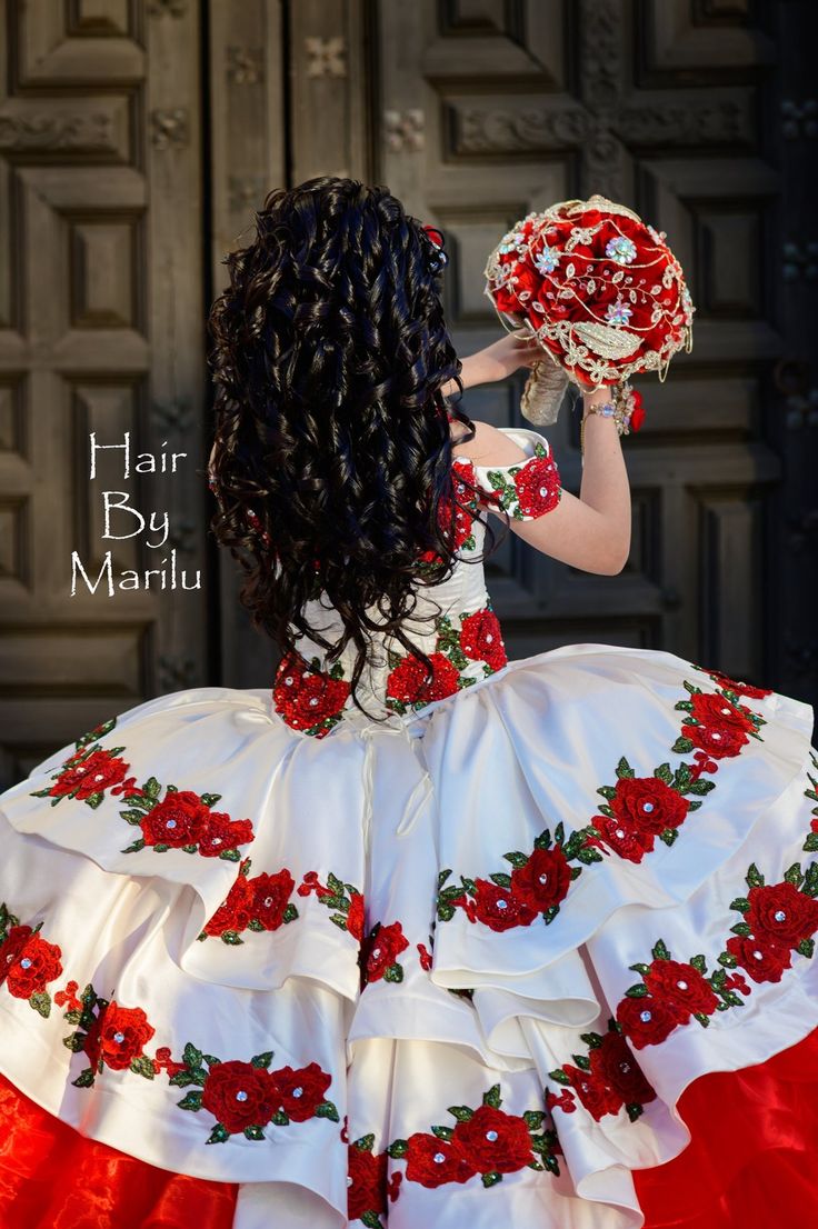 Charro Crown, Quinceanera Charro Theme, Charro Quinceanera Cakes, Xv Hairstyles Quinceanera, Red Charro Quinceanera Theme, Red Charro Quinceanera Dress, Xv Hairstyles, Quinceanera Charro, Quinceanera Dresses Charro