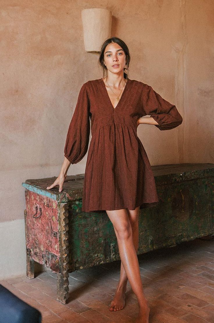 Brown Dress, Cotton Skirt, Comfortable Fashion, Simple Dresses, Slow Fashion, Cotton Dresses, Capsule Wardrobe, A Woman, Short Dresses