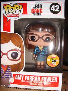 the big bang theory figurine is shown in its box, and it looks like she