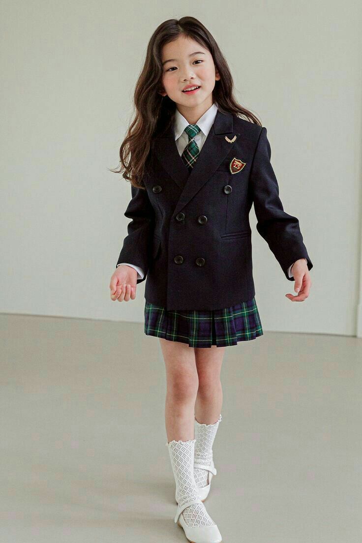 Korean Uniform School, Mom Daughter Outfits, Clueless Fashion, School Uniform Kids, School Uniform Outfits, Kids Uniforms, Model Outfit, Kids Fashion Dress, Girls Uniforms