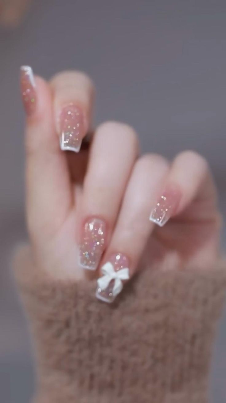 @coco.nailsclub | Really cute nails, Gel nails, Nail art Asian Nails, Ha Noi, Fancy Nails Designs, Cute Acrylic Nail Designs, Classy Acrylic Nails, Pretty Nail Art Designs, Pretty Gel Nails, Really Cute Nails, Nail Art Designs Videos