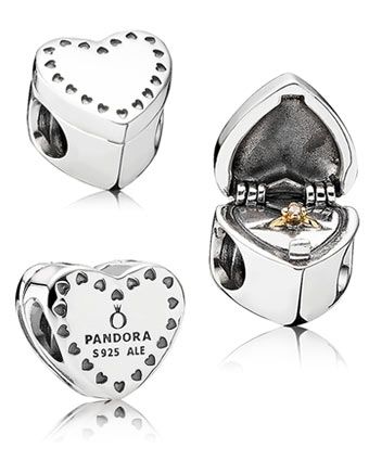 Pandora Gift from the Heart Charm - WANT. I know it's engagement-y but I love any jewellery that opens and closes <3 Pandora Gift, Pandora Murano, Charms Pandora, Mall Of America, Pandora Beads, Bracelet Pandora, Pandora Rings, Pandora Bracelet Charms, Pandora Silver