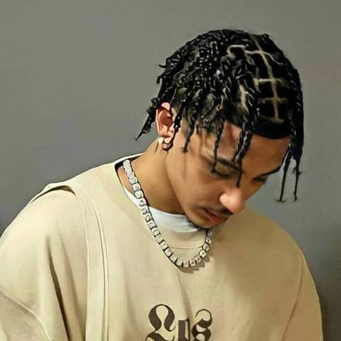 Hispanic Braids Men, Short Box Braids Men, Box Braids Man, Box Braids Men Short Hair, Latino Braids, Braids For Guys With Short Hair, White Men Braids, Small Box Braids Men, Braids For Men With Long Hair