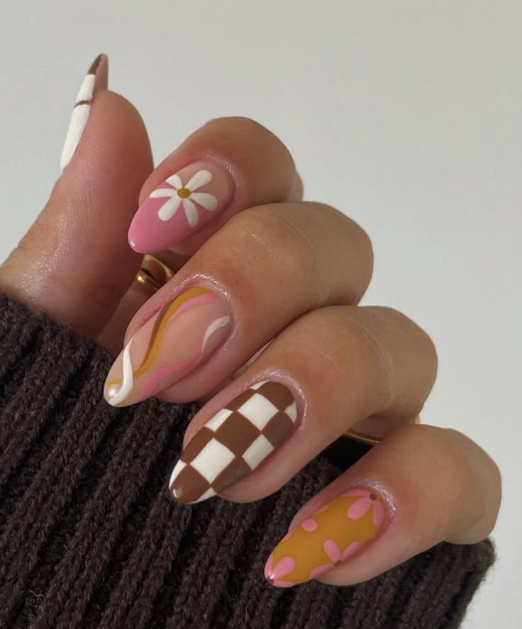 Nails 70s, Checkered Nails, Nails Floral, Boho Nails, Nails Flower, 2023 Nail, Retro Nails, Almond Acrylic Nails, Cute Gel Nails