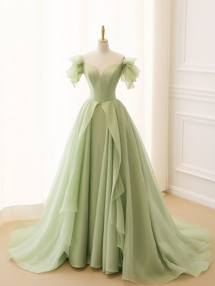 Prom Dress Green, Graduation Dresses Long, Tulle Long Prom Dress, Formal Prom Dresses Long, Green Tulle, Long Formal Dress, Formal Dresses Gowns, Ball Gowns Evening, Prom Dress Inspiration