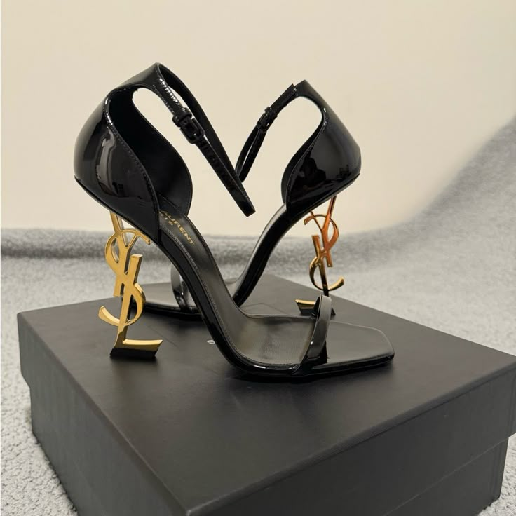 I Have A Pair Of Ysl Heels Up For Grabs. These Haven��’t Been Worn Once And Have All Original Packing And Box Included, As Well As The Original Sales Receipt From Ysl Las Vegas. Don’t Miss Out. Expensive Shoes Women, Talon Ysl, Shoe Inspo Heels, Expensive Shoes Luxury, Luxury Heels Aesthetic, Ysl Heels Aesthetic, Loubitons Heels, Ysl Opyum Heel, Cute Outfits With Heels