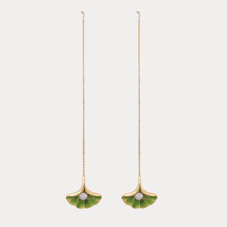 These Ginkgo Leaf Earrings are the perfect addition to your refined, sophisticated style. Elevate your look with these earrings, designed to replicate the delicate texture of the popular ginkgo leaf. Crafted with precision and care, the earrings are not only fashionable, but also timeless. Details Plating: 18K Gold Mat Gingko Earrings, Gold Vine Earrings, Ginko Leaf Jewelry, Delicate Earring, Leaf Dangle Earrings, Simple Sage Green Earrings, Green Drop Earrings, Gingko Jewelry, Ginkgo Earrings