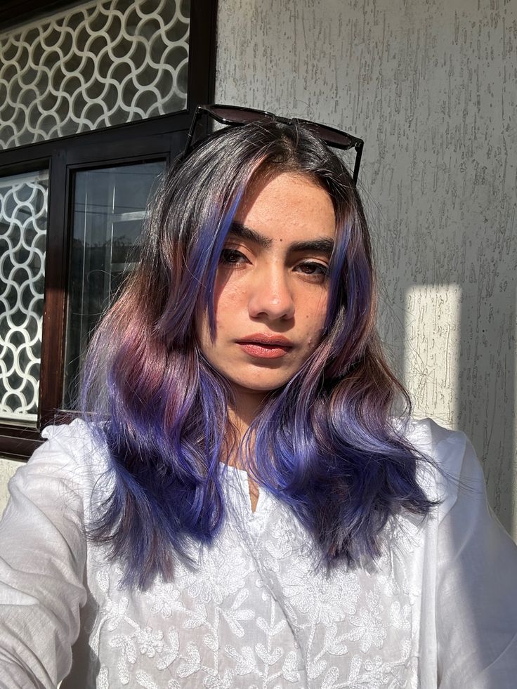 Boho ethnic look Indian Dyed Hair, Ash Balayage, Hair Color For Brown Skin, Hidden Hair Color, Blue Ombre Hair, Girl Hair Colors, Dip Dye Hair, Temporary Hair Dye, Creative Hair Color