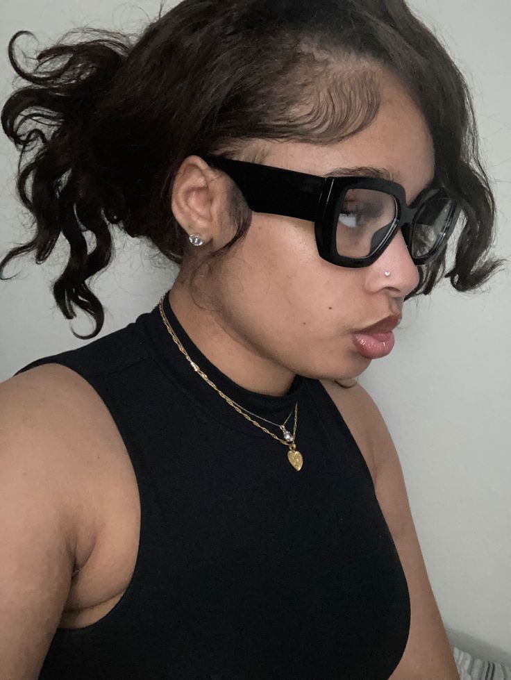 All black everything! 🖤 #black #shein #glasses #aesthetic #tiktok #asos Thick Frame Glasses Aesthetic, Chunky Glasses Frames Black Women, Thick Frame Eyeglasses Women, Black Thick Glasses, Big Frame Glasses Black Women, Thick Rimmed Glasses, Black Big Frame Glasses, Thick Glasses Aesthetic, Black Square Glasses