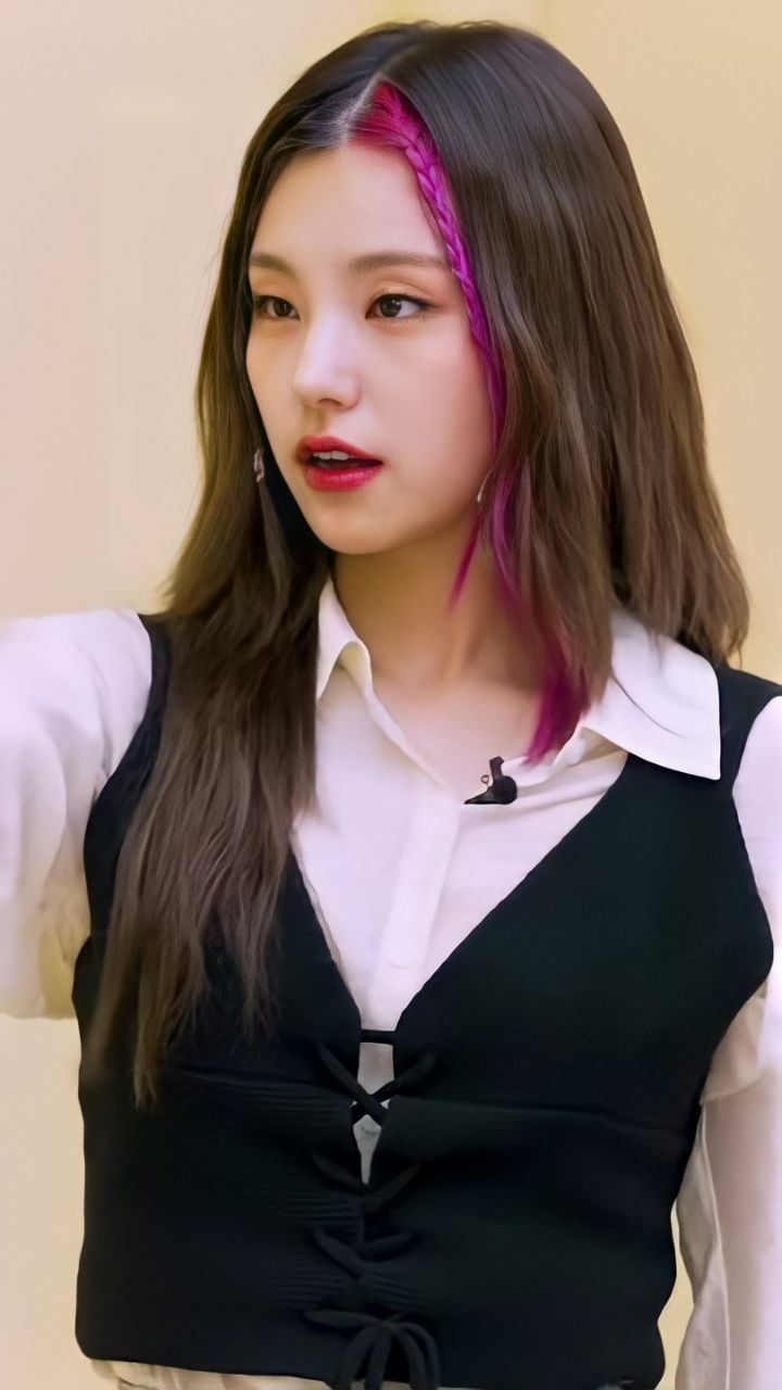 Youtube Blackpink, Chuncheon, Hwang Yeji, Itzy Ryujin, Jungkook V, Itzy Yeji, Random Photos, Jimin Jungkook