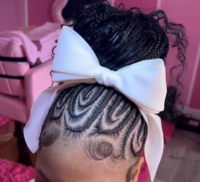 Big Locs Hairstyles, Half Fulani Braids Half Knotless, Pretty Hairstyles Braids, Hair Braided Into Ponytail, Creative Braids Hairstyles, Small Braided Ponytail, Cute Back To School Hairstyles Braids, Versatile Fulani Braids, Simple Quick Braided Hairstyles