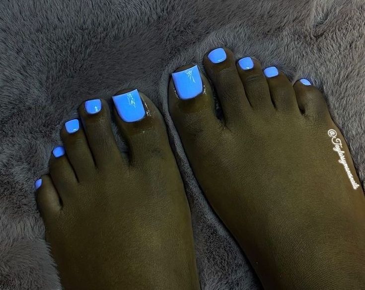 Nails And Toes, Gel Toe Nails, Acrylic Toes, Acrylic Toe Nails, Toe Nail Color, Pretty Toe Nails, Cute Toe Nails, Glow Nails, Short Square Acrylic Nails