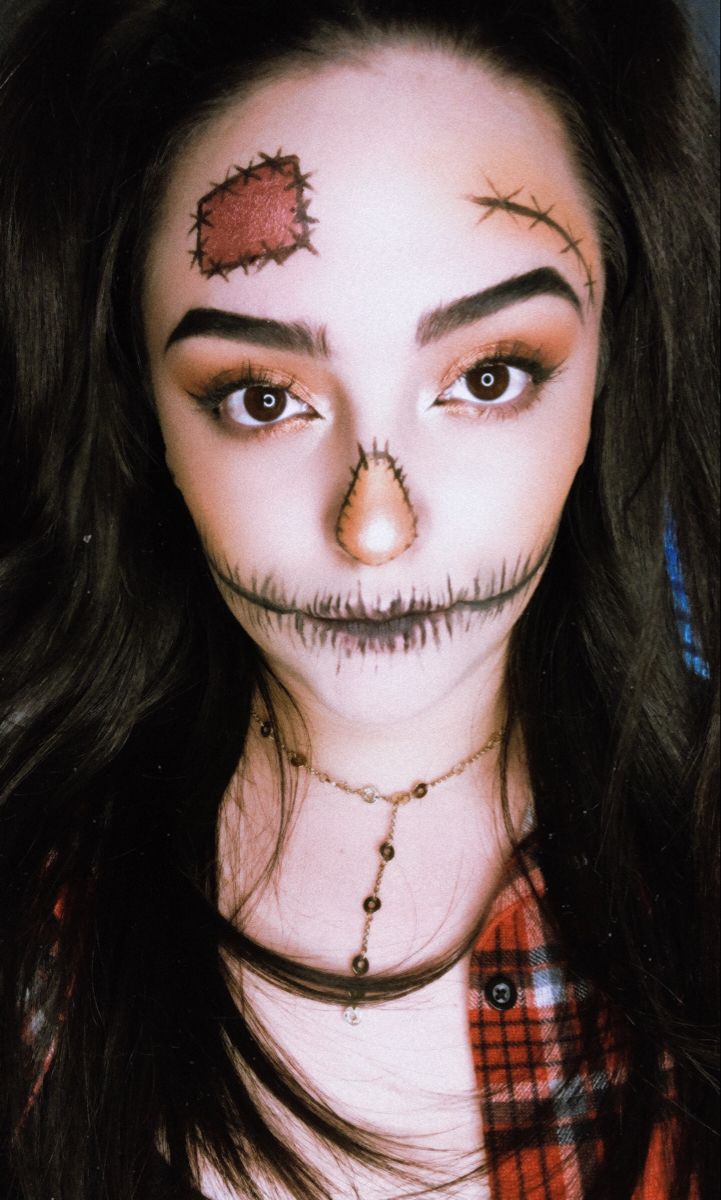 ✨Maquillaje para mujer de halloween Halloween Face, Face Makeup, Halloween Face Makeup, Halloween, Makeup, Make Up