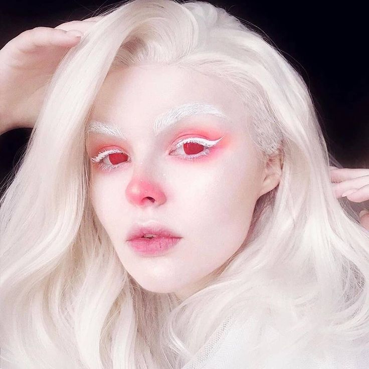 White Rabbit Makeup, Bunny Halloween Makeup, Bunny Makeup, White Face Paint, White Goth, Face Paint Makeup, Pink Eye, A Rat, Fairy Makeup