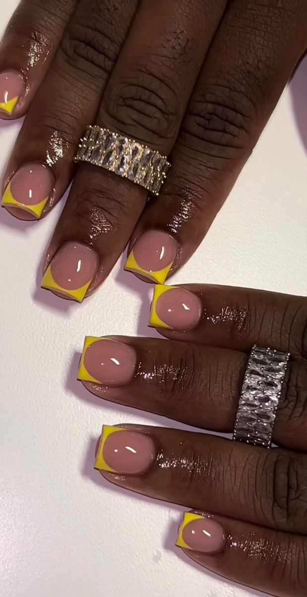 Gel Overlay Nails Design Natural, Short French Tip Overlay Nails, Summer Shorties Nails Designs, Short Sage Green French Tip Nails, Lay Over Nails, Xs Short Nails, Over Lay Nail Designs, Nail Ideas Short Simple, Freestyle Short Nails