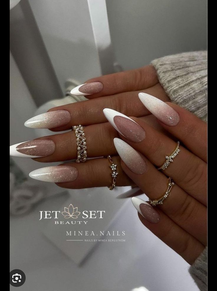 French Elegant Nails, Sparkling French Nails, French Nails Glitter Sparkle, Milky French Manicure, Glitter Gel Nail Designs, French Manicure Nail Designs, Baby Boomers Nails, Hot Nail Designs, Soya Mumu