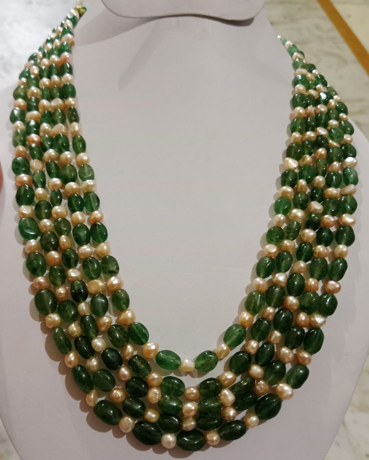 Strawberry Beads, Bridal Sarees South Indian, Hand Work Design, Green Strawberry, Beaded Necklace Designs, Beads Jewellery, Bridal Sarees, Pearl Design, Work Design