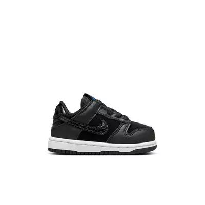 Nike Dunk Low Black White, Toddler Nikes, Bag Pins, Dunks Nike, Nike Dunk Low, Toddler Kids, Dunk Low, Nike Dunk, Nike Dunks