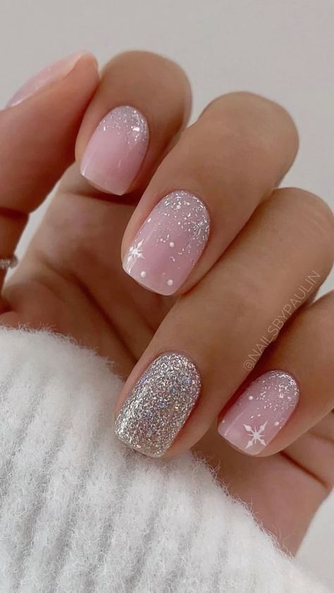 Subtle Nails, October Nails, Nagel Tips, Christmas Gel Nails, Cute Gel Nails, Shellac Nails, Short Acrylic Nails Designs, New Year's Nails, Dipped Nails