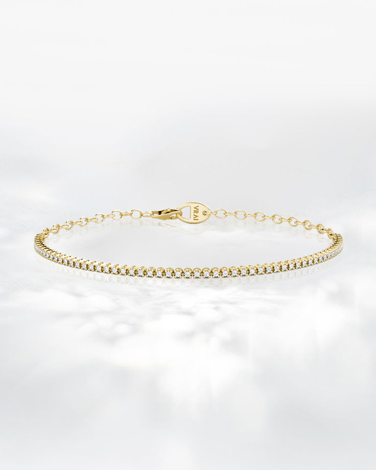 The Half Tennis Bracelet with VRAI created diamonds is finally here. Shop now.  #labgrowndiamonds Half Tennis Bracelet, Body Jewelry Men, Historic Design, Gold Jewelry Gift, Mens Anniversary Gifts, Gold Bracelet For Women, Men Earrings, Christmas Gift Jewelry, Christmas Gifts For Women