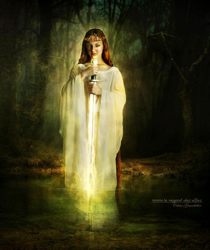 Mists Of Avalon, King Arthur Legend, Roi Arthur, Lady Of The Lake, Arthurian Legend, Celtic Mythology, Ange Demon, Lodz, The Lady