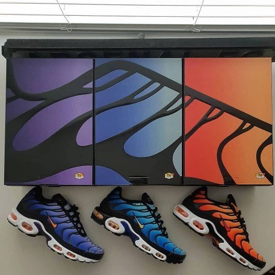 Nike Airmax Plus, Nike Fashion Sneakers, Nike Tn, Nike Air Max Plus, Air Max Plus, Swag Shoes, Nike Outfits, Women Trends, Vintage Nike