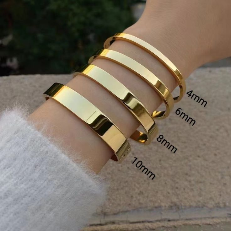 Latest Gold Bangle Bracelet For Women, Plain Gold Bangles Simple, Simple Bangles Gold, Stainless Steel Jewelry Women, Bracelet Designs Gold For Women, Bangles Jewelry Designs Gold, Bracelets Gold Simple For Women, Man Gold Bracelet Design, Simple Gold Bangle