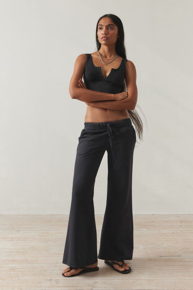 Urban Outfitters Sweatpants, Low Rise Sweatpants, Flare Sweatpants, Black Flare, Women Pants, Black Fits, Fit & Flare, Drawstring Waist, Women's Intimates