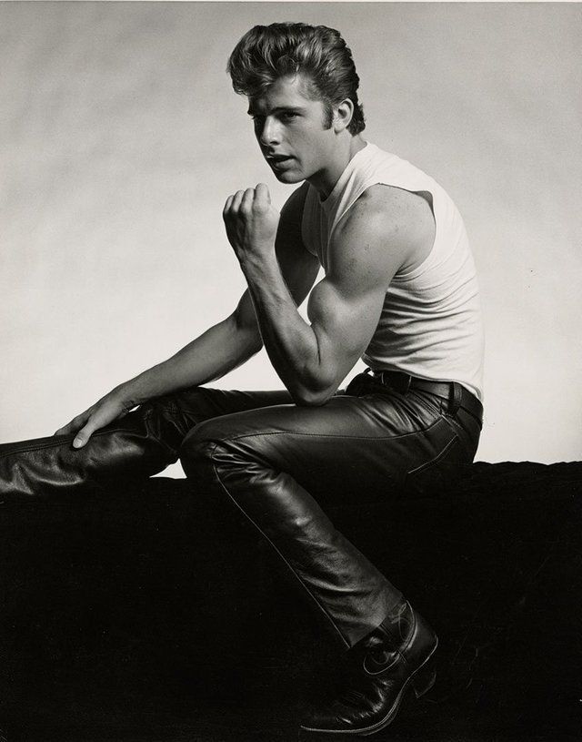 Maxwell Caulfield, Bad Michael, Shirtless Actors, Grease 2, Dance Magazine, Mens Leather Pants, Marlon Brando, Leather Jeans, Biker Leather