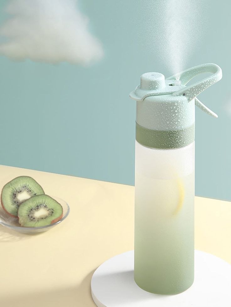 Multicolore  Collar  plastique   Embellished Frosted Water Bottle, Spray Water Bottle, Cool Water Bottles, Running Water Bottle, Green Pc, Kitchen Spray, Bottle Water, Portable Blender, Sports Water Bottle