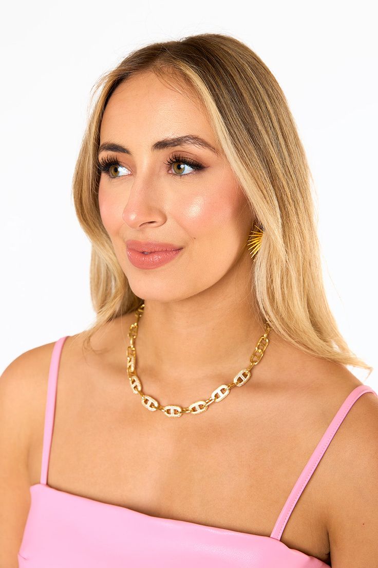 Chunky statement necklaces are on trend, and the Jasmine will be your new go-to! 18k Gold plated 18” adjustable necklace This item is FINAL SALE. Bold Necklace For Gifts, Bold Necklace For Gift, Chic Tarnish-resistant Necklaces For Party, Chic Tarnish Resistant Necklace For Party, Chic Tarnish-resistant Necklace For Parties, Chic Tarnish Resistant Choker Necklace, Bold Gold Everyday Jewelry, Trendy Gold-tone Choker Jewelry, Trendy Gold Plated Necklaces For Parties