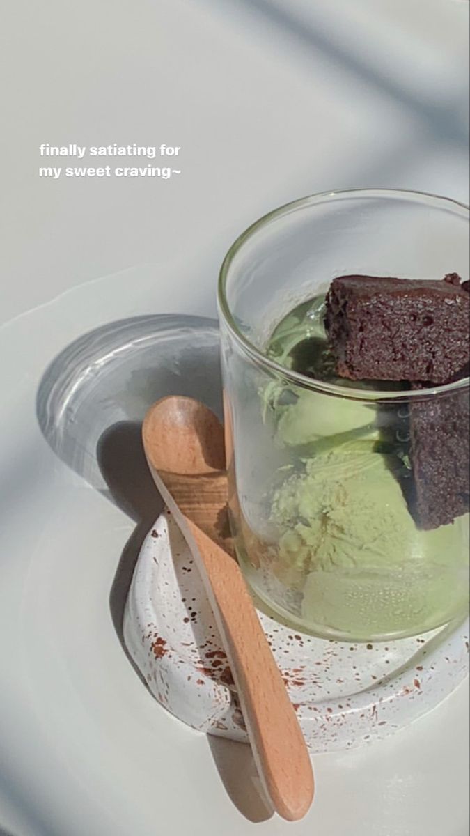 matcha, matcha ice cream, desserts, cold desserts, insta story, insta caption, caption idea, story idea Matcha Ig Caption, Dessert Ig Story Ideas, Ice Cream Aesthetic Caption, Food Ig Story Caption, Fried Ice Cream Aesthetic, Insta Cute Story Ideas, Food Captions For Instagram Story, Food Cravings Caption, Caption For Sweet Foods