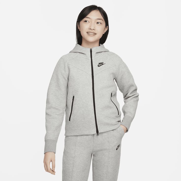 Cold weather doesn't stand a chance against you and your Tech Fleece. Our premium, lightweight fleece–smooth both inside and out–gives you plenty of warmth without adding bulk. From sledding to just playing in the cold—this hoodie is the cheat code to warming up without extra bulk or weight. Nike Sportswear Tech Fleece, Tech Fleece Hoodie, Nikes Girl, Nike Tech Fleece, Nike Tech, Tech Fleece, Nike Kids, Nike Sports, Finish Line