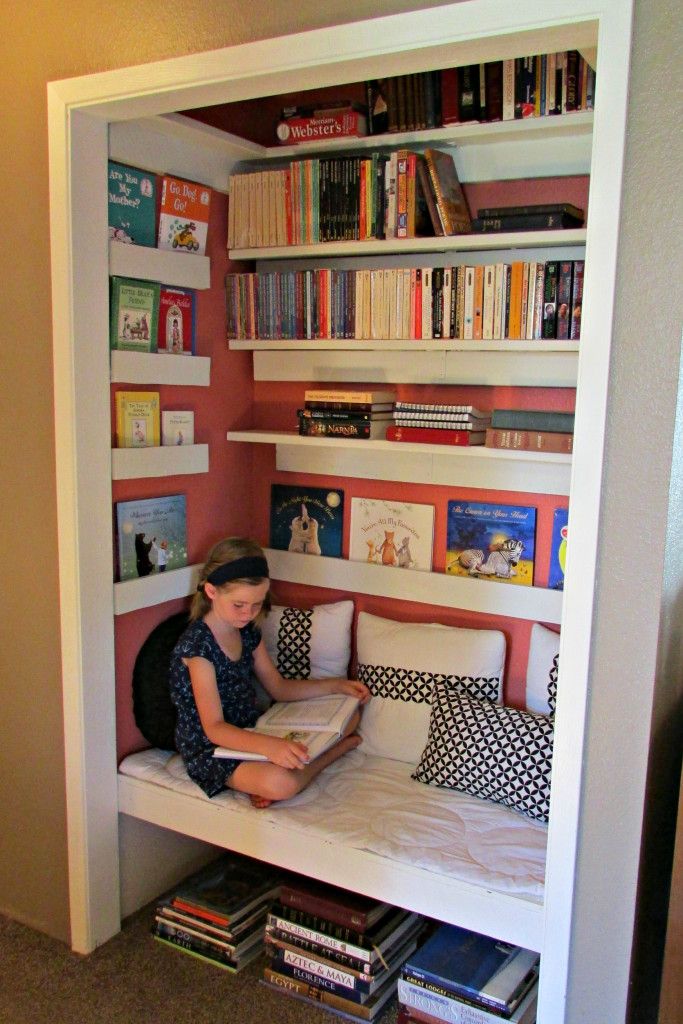 Book Nook Closet, Book Nook Ideas, Closet Library, Book Nook Kids, Reading Nook Closet, Diy Book Nook, Reading Nook Kids, Ideas Habitaciones, Bedroom Nook