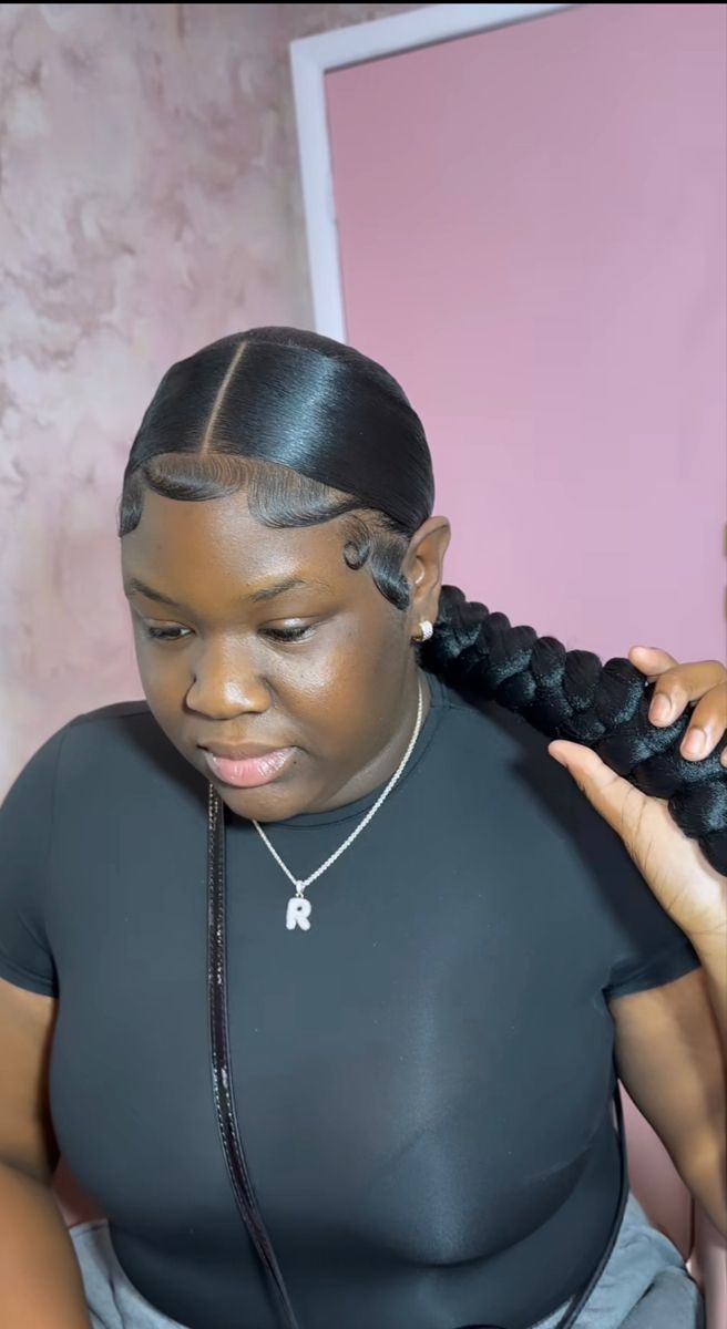 Swoop Slick Back Bun, Low Slick Bun Hairstyles, Swoop Braided Ponytail, Low Pony Hairstyles Black, Low Knot Bun, Bundles Hairstyles, Low Pony Hairstyles, Natural Hair Bun, Hair Bun Styles