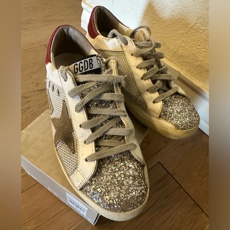 Golden Goose Sneakers Size 37 White With Silver Glitter Toe Golden Goose Sneakers, Golden Goose, Silver Glitter, Womens Shoes Sneakers, Shoes Sneakers, Glitter, Women Shoes, Sneakers, Women Shopping