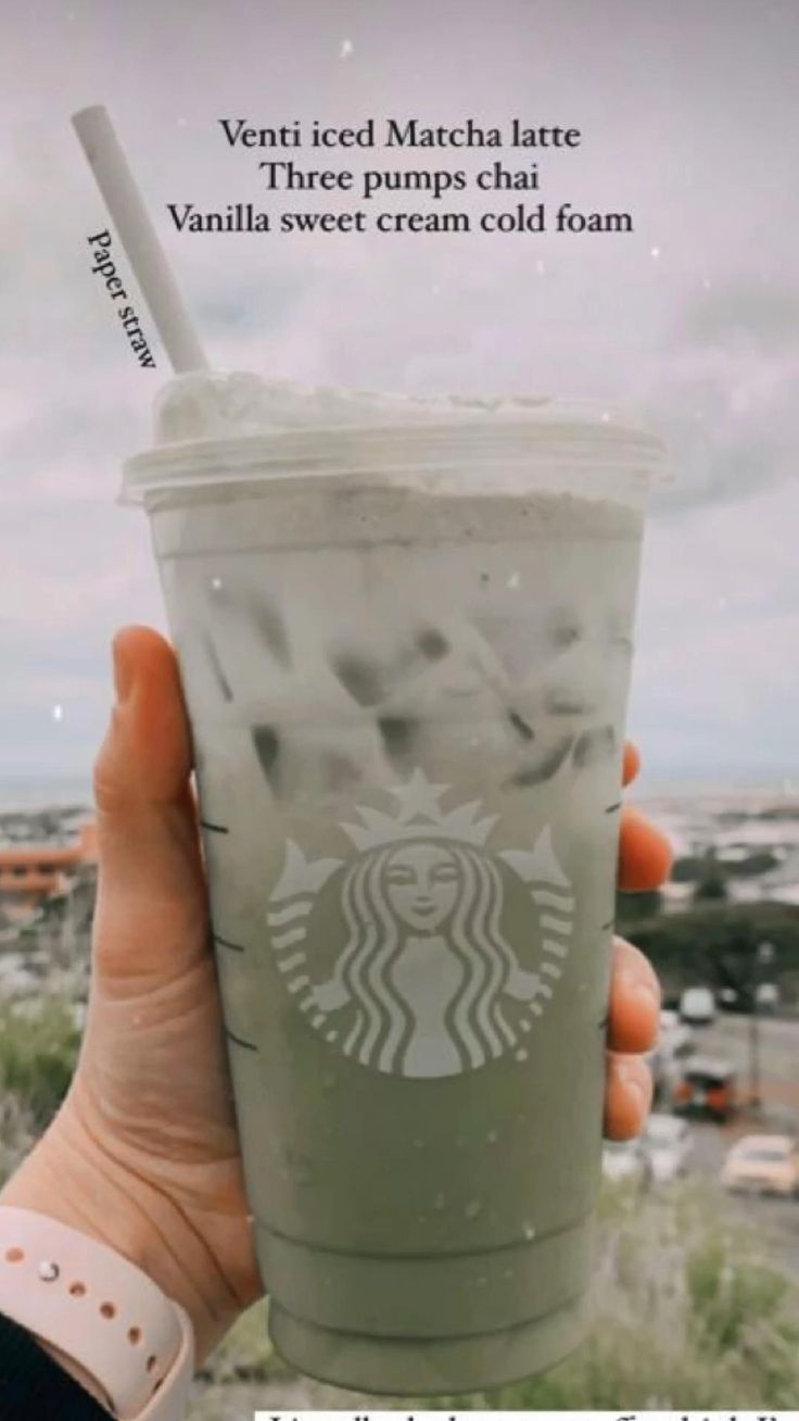 someone holding up a starbucks drink with the caption, ventted matcha latte