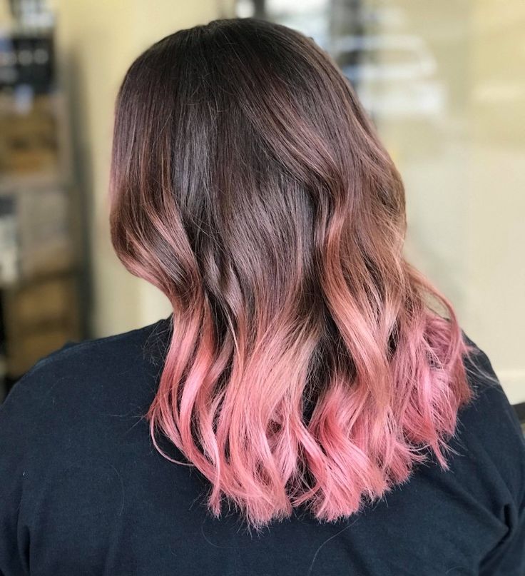 Pink hair Dark Brown Hair With Pink Tips, Pink Dipped Hair, Dark Hair With Pink Ends, Dipped Pink Hair, Natural Pink Highlights In Brown Hair, Pink Tips Hair Brunette Short, Pink Ends Hair Black, Pink Hair On Brunette Dark Brown, Pink Tipped Hair