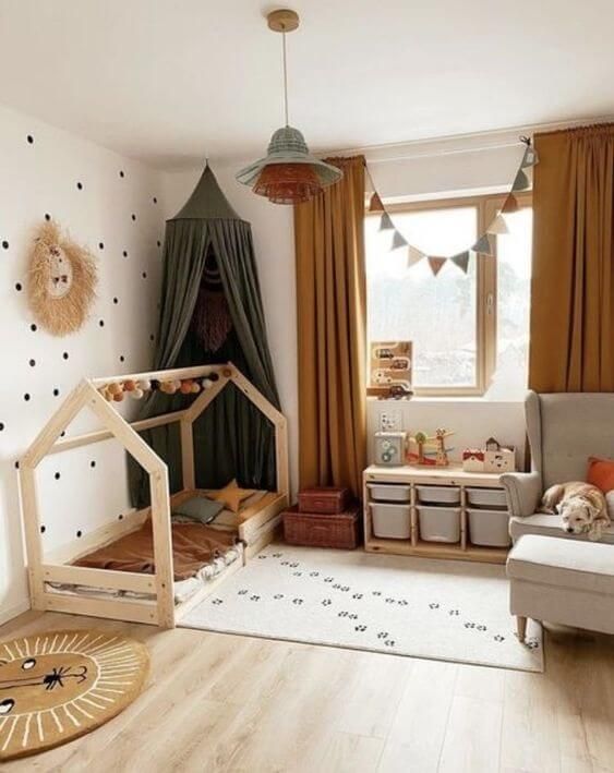 a child's room with toys and decor